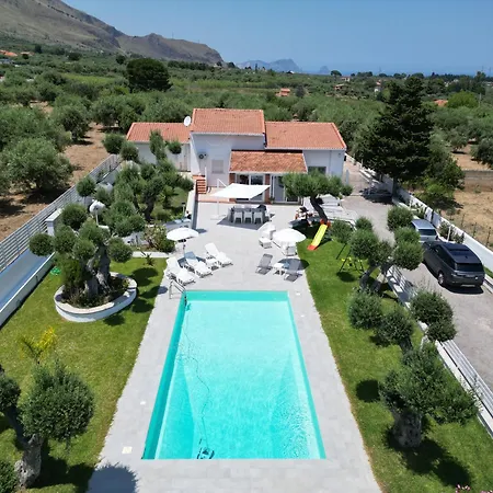 Villa Gioele - Pool & Relax Mandra Capreria